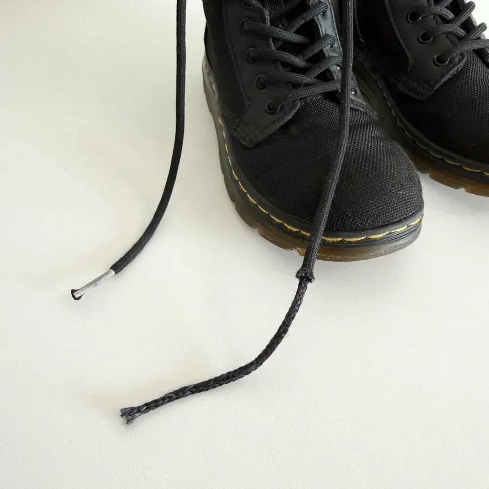 Dr. Martens Junior Combs in Black Size 12